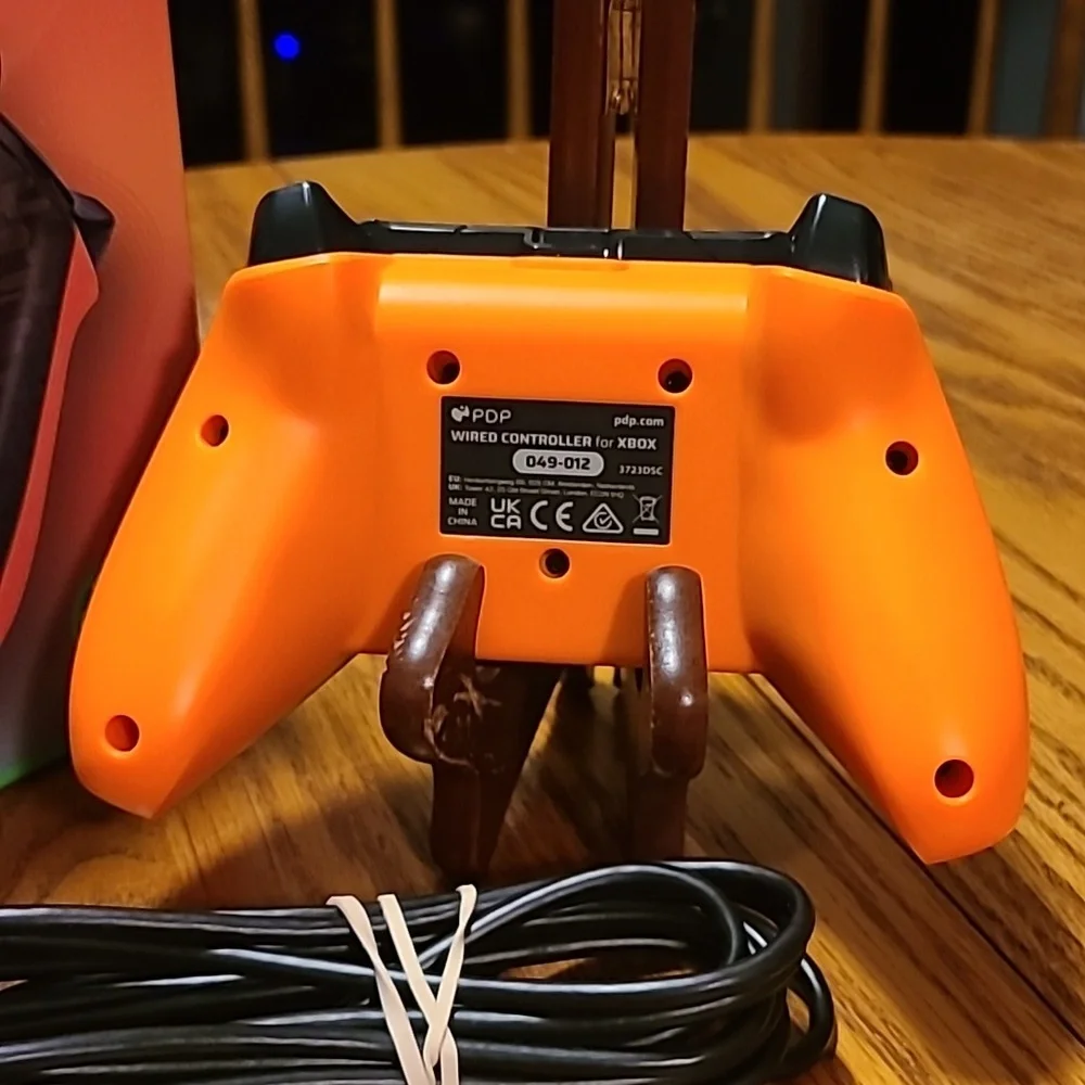 Neon Atomic Carbon X-Box Controller
